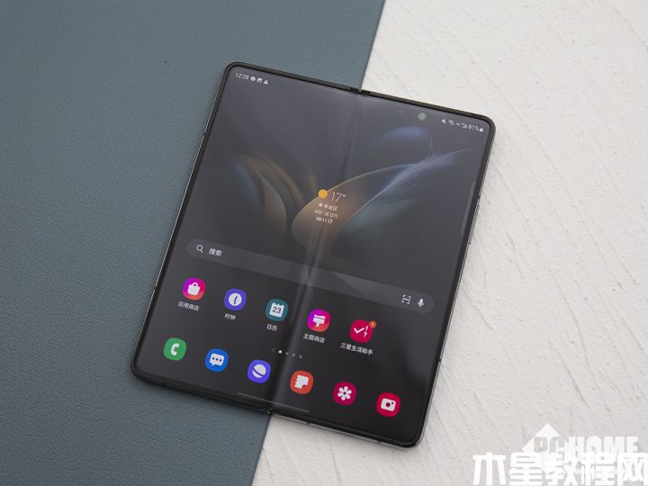 ​三星Galaxy Z Fold4上手：折叠屏旗舰的集大成者(图4)