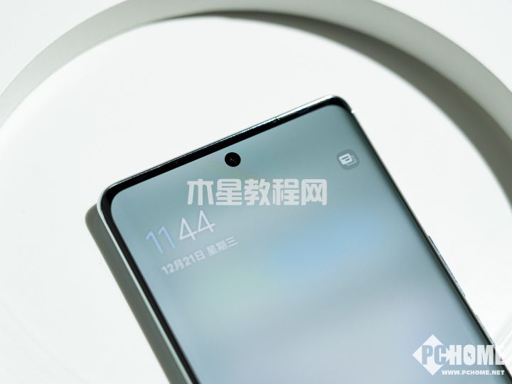 vivo S16 Pro评测 随时补光的高颜值影像手机(图3)