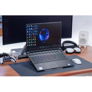外星人M16 RTX 4080版评测：230W性能狂飙，4K游戏与创作全拿下！